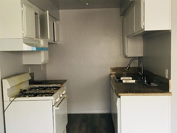 4th image of 14339 Tiara St APT 6