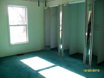 3rd image of 111 Arthur Dr