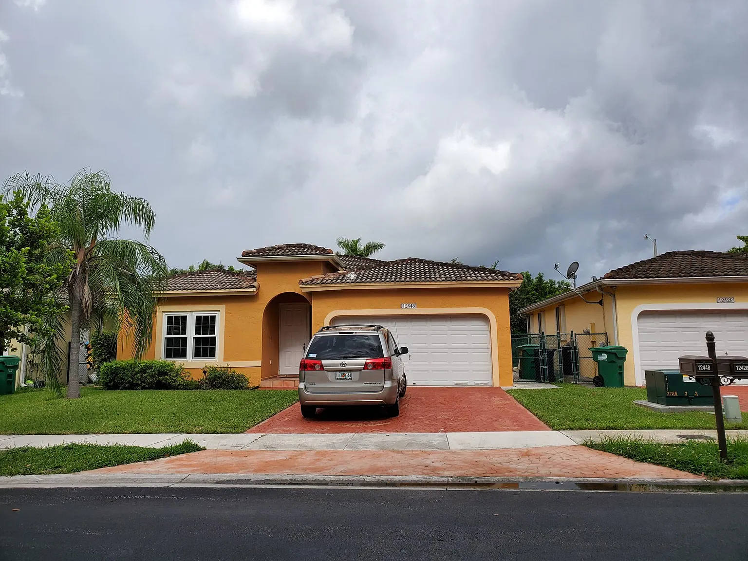 4 bed, 1800 sqft, $3,500 — Photo 1