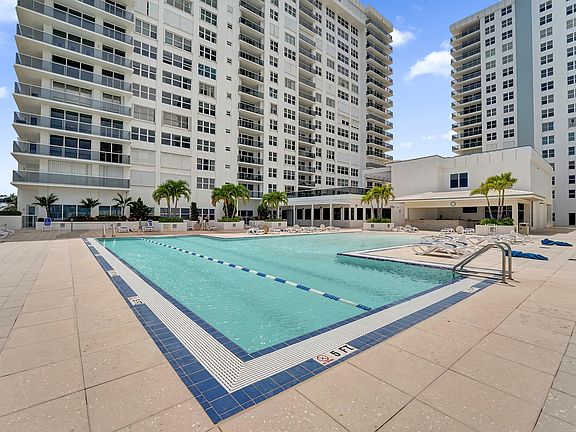 5th image of 2751 S Ocean Drive #302s