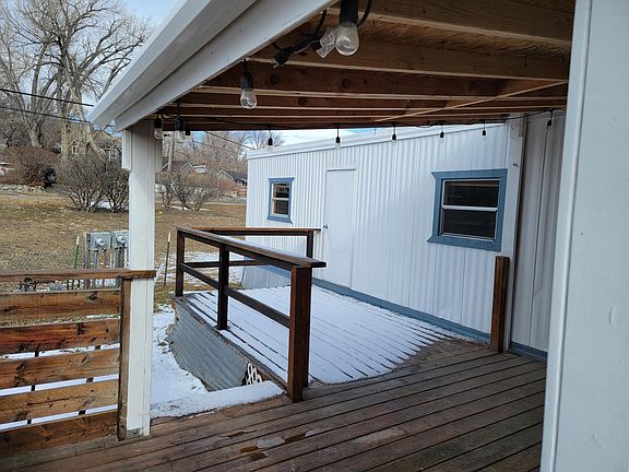 4th image of 430 N C St Trailer 10