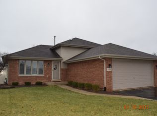 2900 Bisbee Dr, Joliet, IL 60432