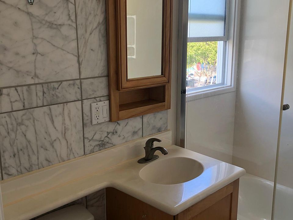 1st image of 221 Octavia St #221