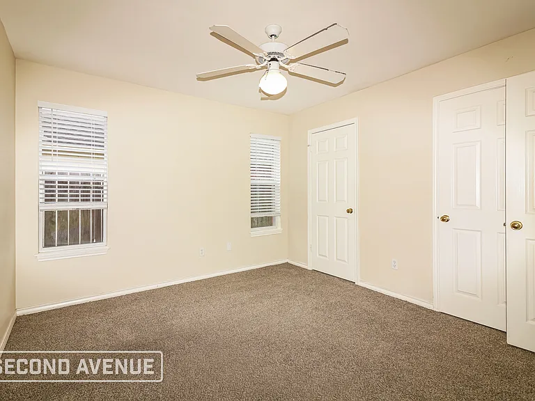 5105 Lethaby Dr — Photo 17