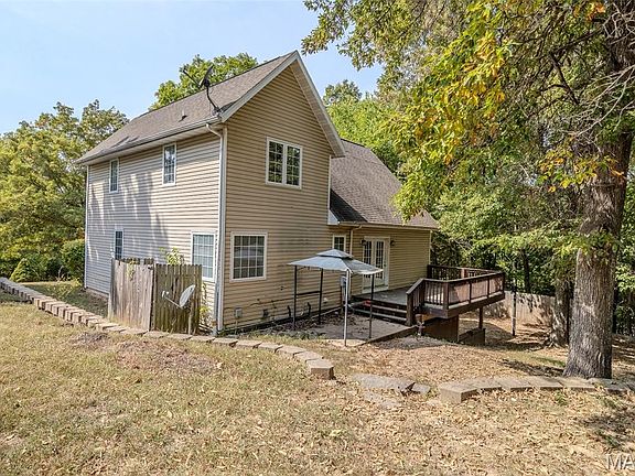 4th image of 107 Tiger St