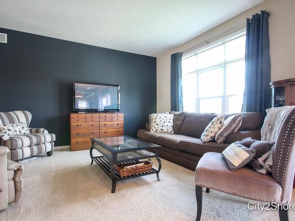 4th image of 3946 Katie Ct