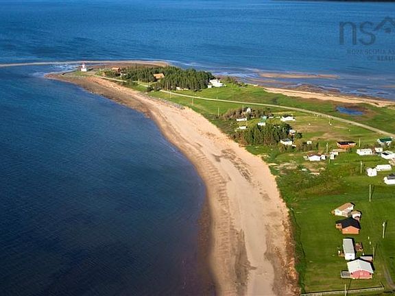 4th image of 1836 Caribou Island Rd