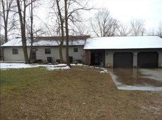 70005 Thomas Rd, White Pigeon, MI 49099