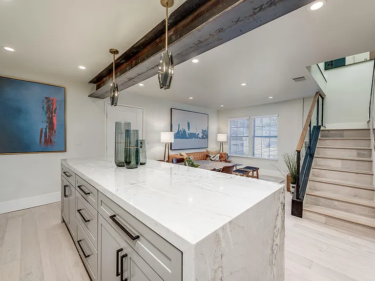 Luxury Spaces — Photo 241