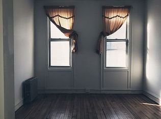 977 Metropolitan Ave APT 2L, Brooklyn, NY 11211