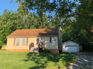 926 Sunnymeade Rd, Rustburg, VA 24588