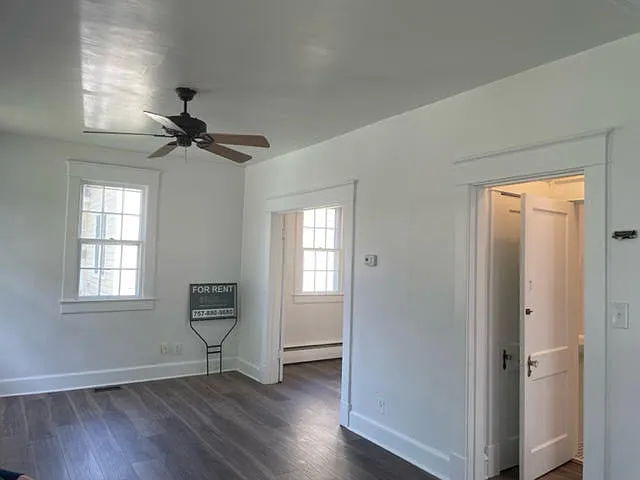 2 bed, 1000 sqft, $2,200 — Photo 3