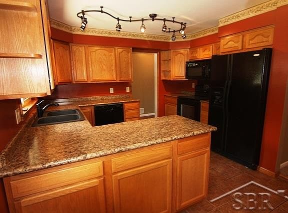 3rd image of 2905 Reppuhn Dr