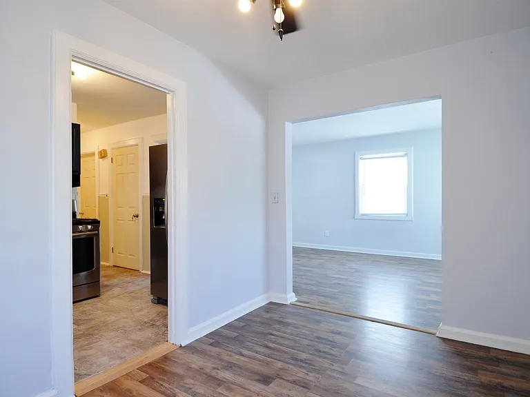 34 Newman Ave #1 — Photo 6