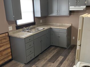 728 Seneca St #1B-1BA-650SQFT, Leavenworth, KS 66048