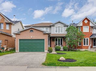 44 Quance St, Barrie, ON L4N7M3