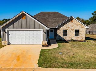 203 Toro Dr, Winona, TX 75792