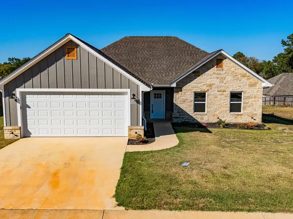 203 Toro Dr, Winona, TX 75792