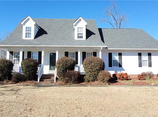 3416 Lancers Dr, Fayetteville, NC 28306