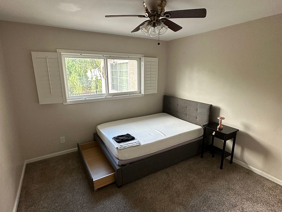 Room from doorway