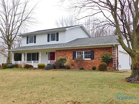 3rd image of 245 Briarcliff Dr