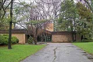 5th image of 65 Davis Dr