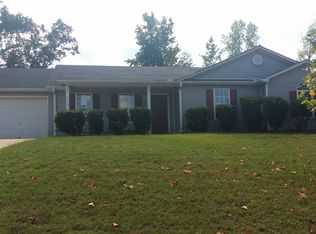 45 Hunters Ridge Dr, Covington, GA 30014