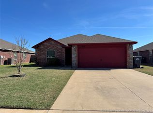 1038 E 146th Ct S, Glenpool, OK 74033