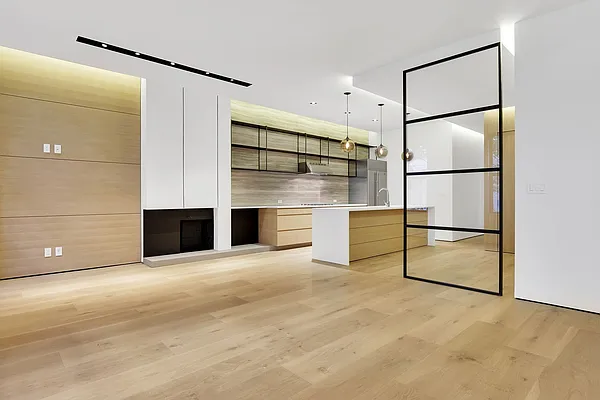 Rented by Compass | media 7