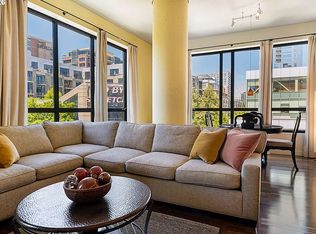 922 NW 11th Ave APT 404, Portland, OR 97209
