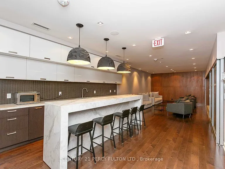 8 Mercer St #904 — Photo 10