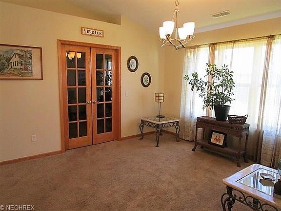 3rd image of 3240 Foxford Ct