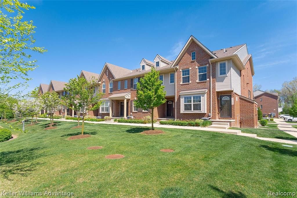 13105 Woodridge Cir, Plymouth, MI 48170 Zillow