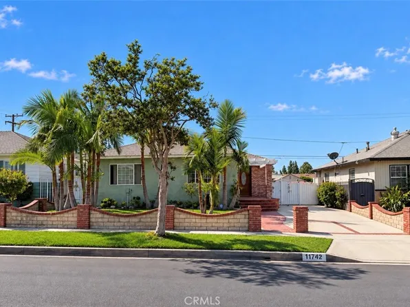 11742 Terradell St, Santa Fe Springs, CA 90670