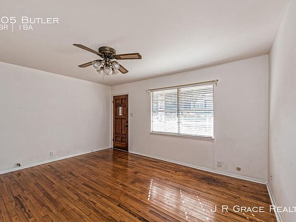 3rd image of 105 Butler Dr