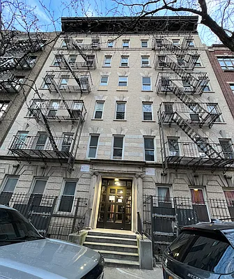 Rented by Compass | media 26