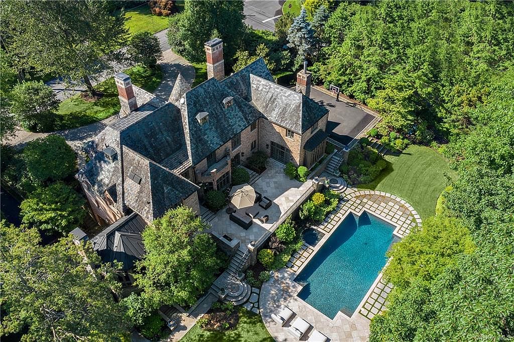 8d2dd3bb1deaf598cacd3934005be79f-cc_ft_1