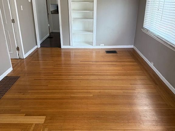 2nd image of 6615 Tremont St