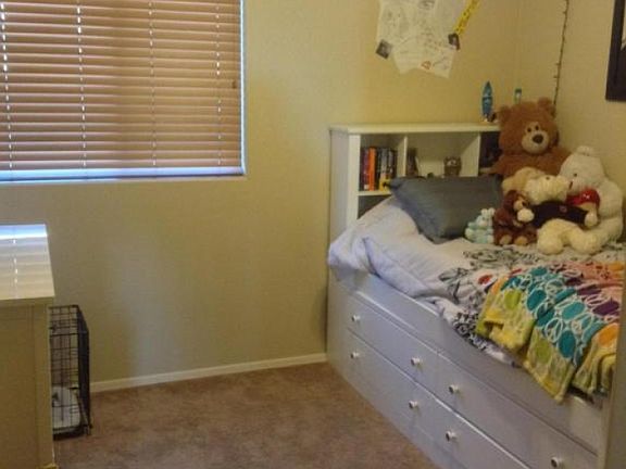 4th image of 3640 E Vallejo Ct