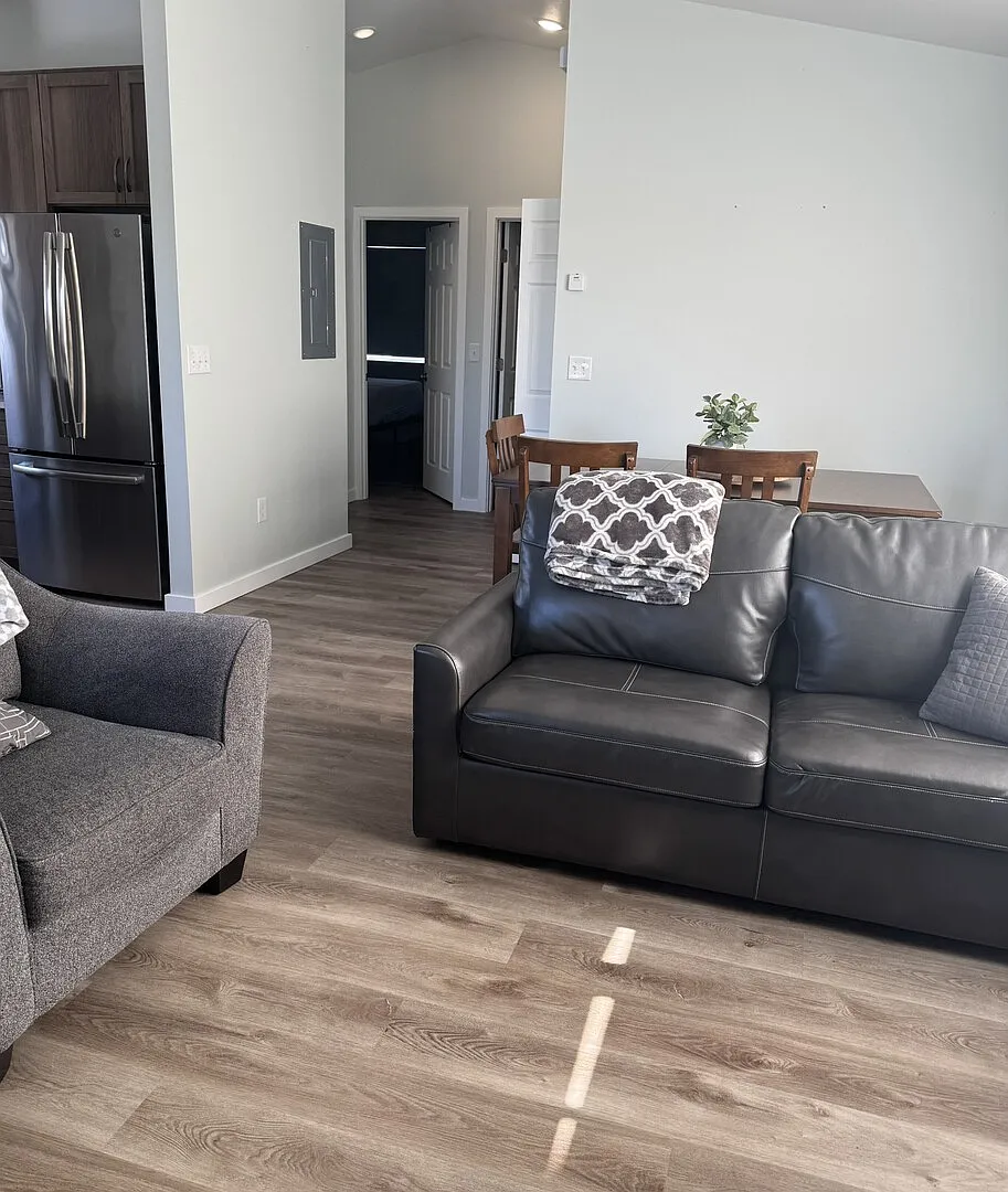 City Retreat 2 Bdrm Near Airport — Photo 4