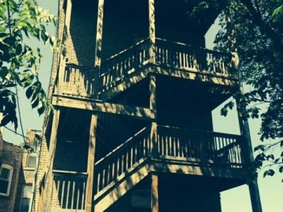 3rd image of 1901 S Homan Ave