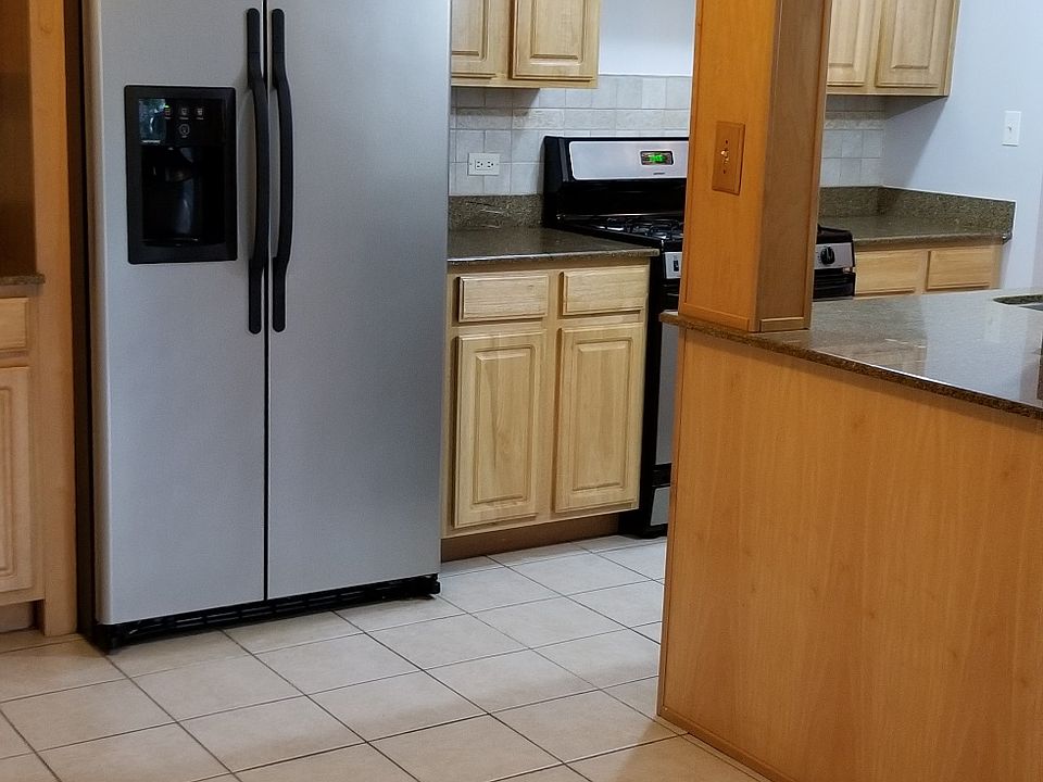 1st image of 9937 S Cicero Ave APT 106