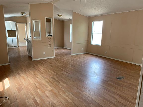3rd image of 3721 Las Quintas Dr