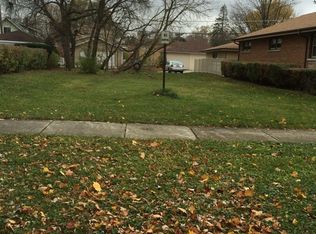 228 N Chester Ave, Park Ridge, IL 60068