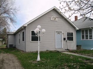 210 N Jordan Ave, Miles City, MT 59301
