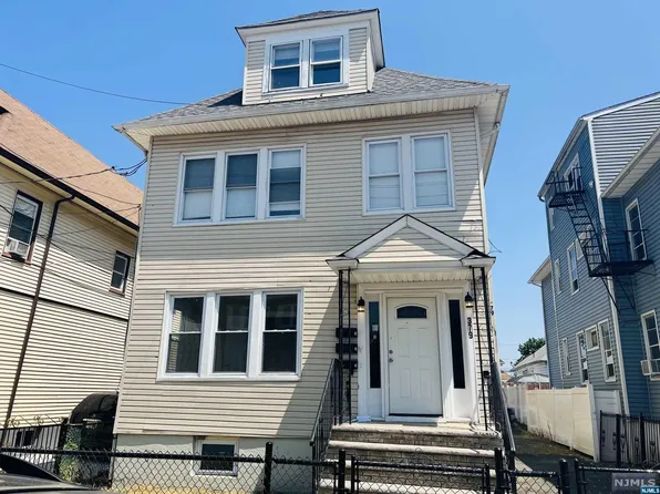 377-379 E 29th St, Paterson, NJ 07514