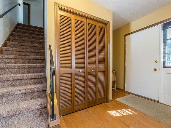 2nd image of 704 University Ave