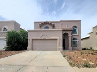 4925 Cattle Ln, El Paso, TX 79934