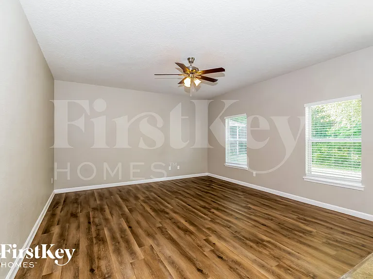 7266 Rampart Ridge Cir — Photo 8