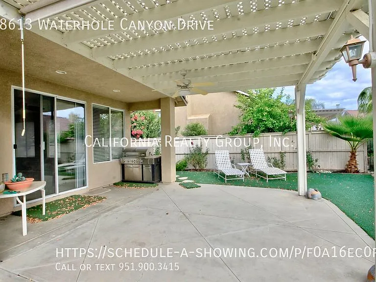 28613 Waterhole Canyon Dr — Photo 19